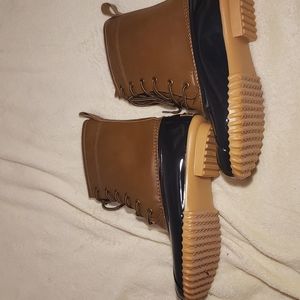 Sporto duck boots
